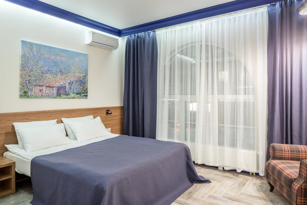 คอมฟอร์ต เฮาส์ Hotel เคียฟ ภายนอก รูปภาพ