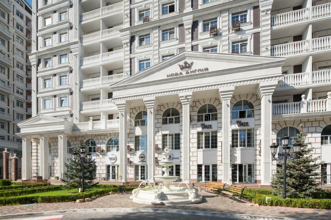 คอมฟอร์ต เฮาส์ Hotel เคียฟ ภายนอก รูปภาพ